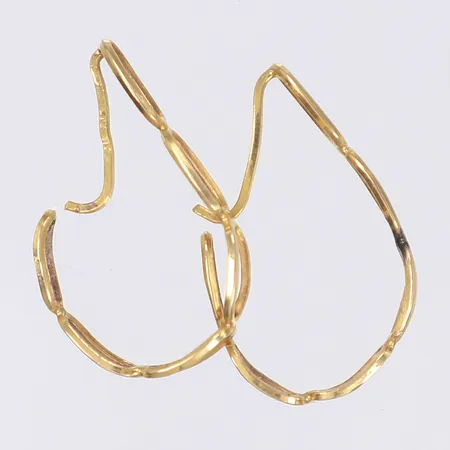 Ett par örhängen höjd 30mm, defekta, 18K Vikt: 2,8 g