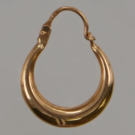 Omaka örhänge 19mm, 18K 0,7g.