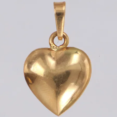 Hänge hjärta, längd 19,4mm, bredd 11,3mm, ihålig, nagg, 18K Vikt: 0,8 g