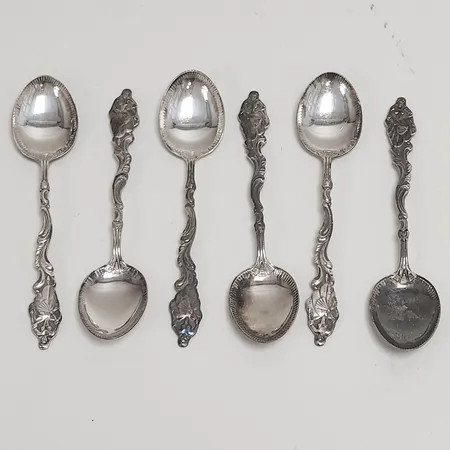 Sex kaffeskedar, Ulla Winbladh, längd ca 10mm, 830/1000 silver Vikt: 66,4 g