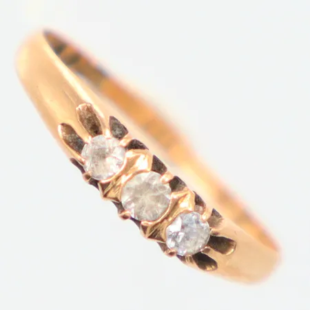 Ring vita stenar,  Ø16¾, 18k  Vikt: 1,6 g