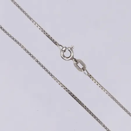 Halskedja Venezia längd 42cm bredd 1mm silver 925/1000 Vikt: 2,4 g