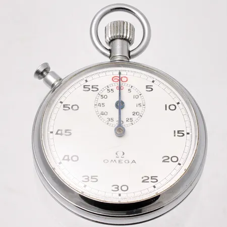 Stoppur/tidtagarur, Omega, Ø51mm, repig, vitmetall, gick trögt vid test tillfället men blev bättre efter ett tag.