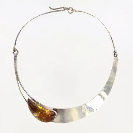 Collier, ledad halsring med bärnsten, 36cm, troligen Bo Lennart, silver 925/1000 Vikt: 35,8 g