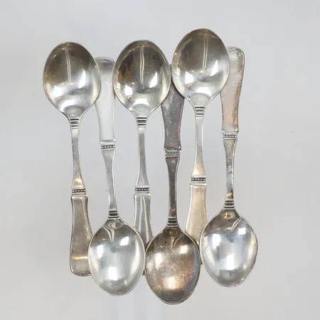 6 kaffeskedar, 11cm, silver, 830/1000 Vikt: 80,5 g