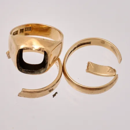 Diverse defekt guld, 18K, vikt 11,07g.