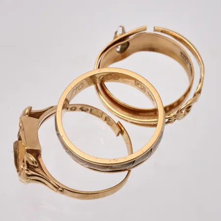 Diverse defekt guld, 18K, vikt 7,77g.