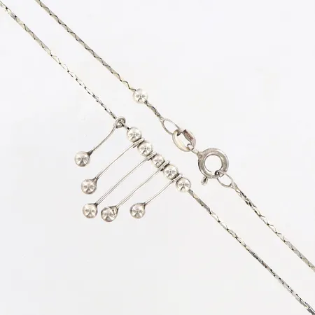 Collier, ca 41,5cm, kedja ca 1mm, 925/1000 Silver Vikt: 3,1 g