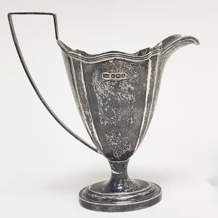 Kanna, höjd 15cm, engelska stämplar, Mapping and Webb, Sheiffield, år 1918, 925/1000 silver Vikt: 153,3 g