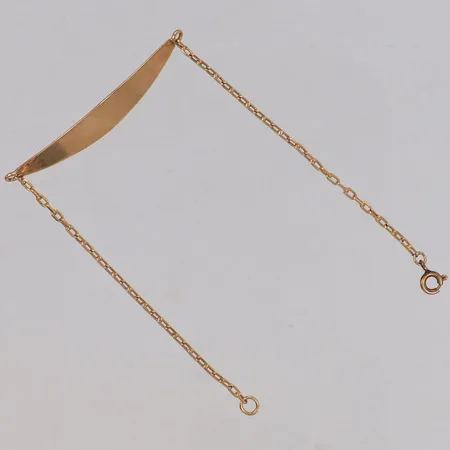Armband med bricka, längd 18,5cm, bredd 1,7-9mm, repor, 18K Vikt: 3,5 g
