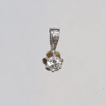 Hänge i vitguld med diamant 1xca0,12ct 4,5x10mm stämplad OPI Falköping 18K Vikt: 0,3 g