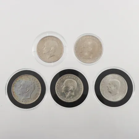 Fem Mynt Gustaf VI Adolf, Ø34-36mm, präglade mellan åren 1952-1966, plastetuier, 400/1000 silver, 99,8g.