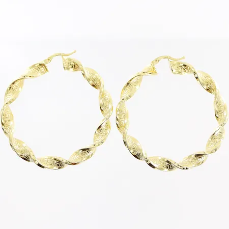 Ett par örhängen, skruvade creoler, meanderbård, 52mm, bredd 6mm, mindre bucklor, 14K Vikt: 9 g