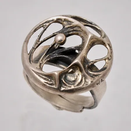 Ring i silver, stl 18, öppen skena, bredd 5-21,8mm, Spiderwebb, Karl Laine, Finland, 1970-tal, 925/1000, original etui, vikt 6,42g.