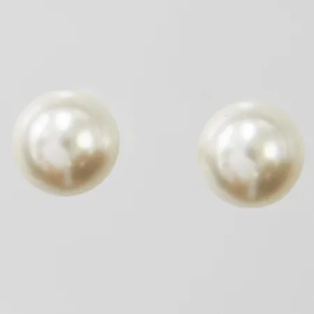 Ett par örhängen med imitationspärlor, Ø 8mm, 925/1000 silver, bruttovikt: 0,9g.