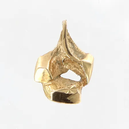 Hänge 17mm, bredd: 12mm, 18K  Vikt: 1,4 g