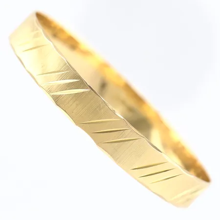 Armring med mönstrad dekor, Ø65mm, bredd ca 11mm, 18K Vikt: 22,2 g