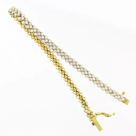 Armband vita stenar 15,5cm, bredd 3,5mm, 18K, bruttovikt: 7,7gram Vikt: 7,7 g