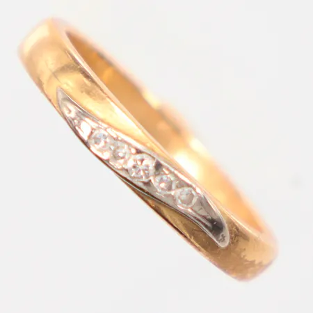 Ring Ø16¾, 18k Vikt: 3,8 g