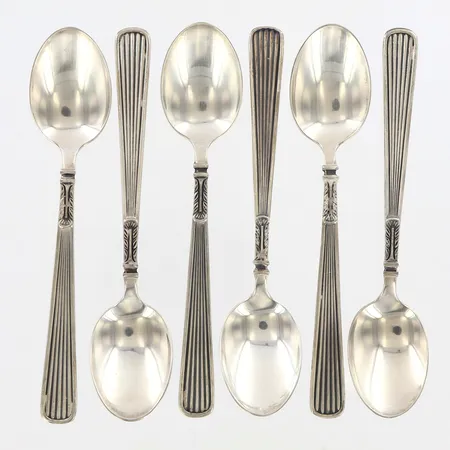 6 moccaskedar, ca 10cm, 830/100 Silver Vikt: 53,3 g