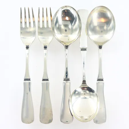 Bordsbestick modell Uppsala, 3 skedar 170mm, 2 gafflar 168mm, MGAB, silver 830/1000. Vikt: 190,4 g