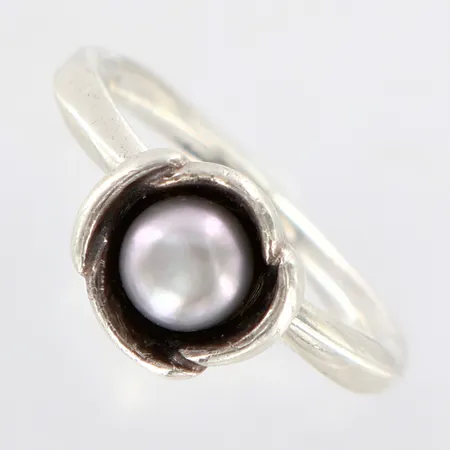 Ring Pandora ALE,  odlad pärla Ø6mm, stl 16¼, bredd: 2-9mm, silver 925/1000 Vikt: 4,2 g