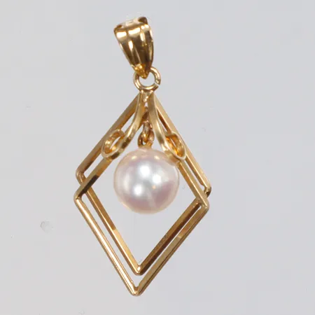 Hänge med odlad saltvattenpärla 13x26mm 18K  Vikt: 1,3 g