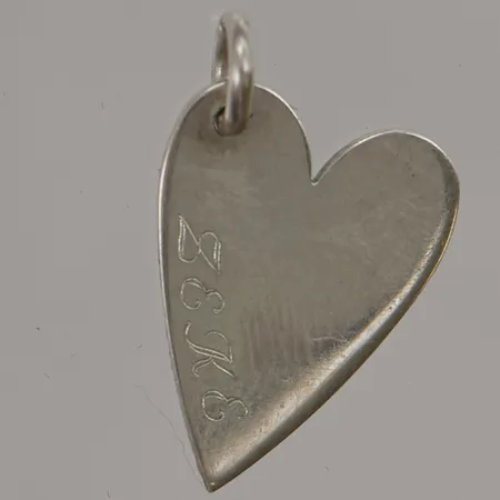 Ring tigeröga, Ø17½, bredd:21mm, naggad sten, gravyr, 813/1000 Silver 6,1g.