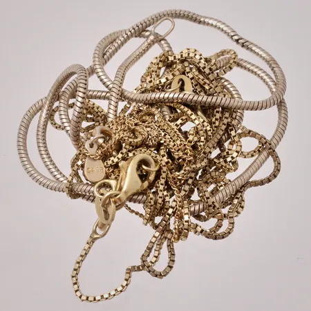 Diverse defekt silver, 925/1000, vikt 15,73g.