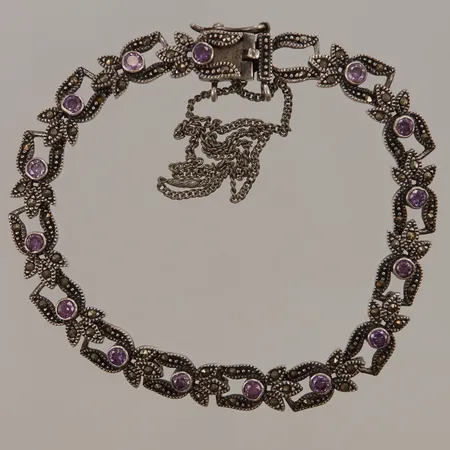 Armband markasiter samt lila stenar, 19cm, bredd:8mm, säkerhetskedja, 925/1000 Silver 17,6g.