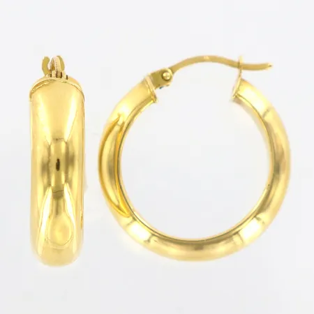 Ett par örhängen creoler Ø15mm, bredd 5mm, ihålig, buckla, 18K.  Vikt: 2,2 g