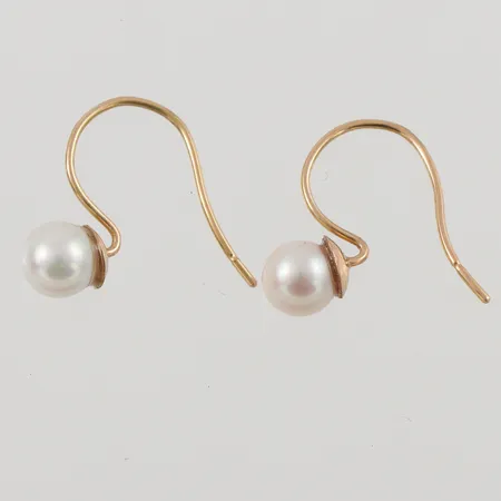 Ett par örhängen med pärlor, 16x5,4mm krokar, 18K, 1,0g.