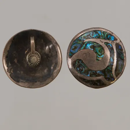 Ett par örhängen pärlemor, 27mm, skruvlås, Mexico Sterling, 925/1000 Silver 10,6g.