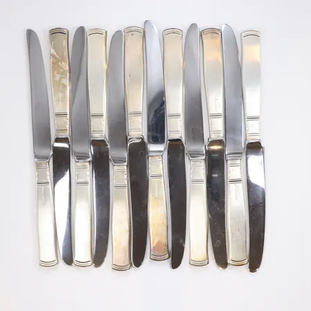 12st Matknivar modell Rosenholm längd 19,5cm, blad i stål GAB silver 830/1000 Vikt: 830,9 g