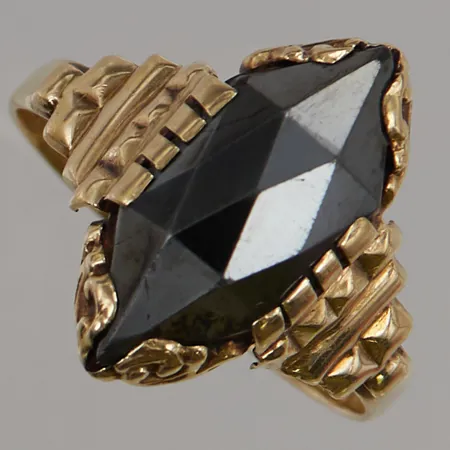 Ring Ø18¼, bredd:7mm, hematit, 14K 3,6g.