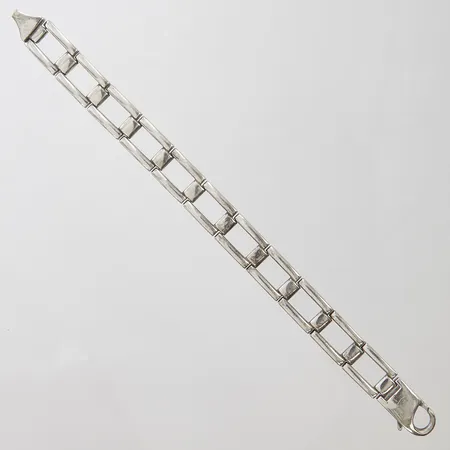 Armband, längd ca 19cm, bredd 12mm, GHA, 925/1000 silver Vikt: 40,3 g