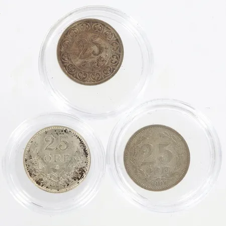 Tre mynt 25-öre, olika årtal, Sverige samt Danmark, silver 600/1000 Vikt: 7 g