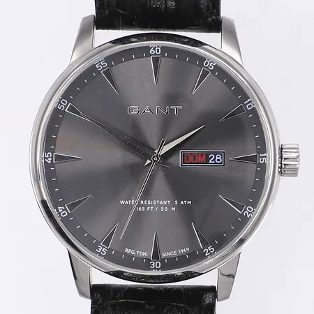 Herrur Gant Ø43mm quartz, stål, dag, datum, läderband, troligen i behov av batteribyte 
