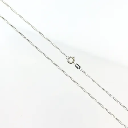 Kedja Pansar 38,5cm, bredd 1,5mm, svensk importstämpel, silver 835/1000. Vikt: 2,3 g