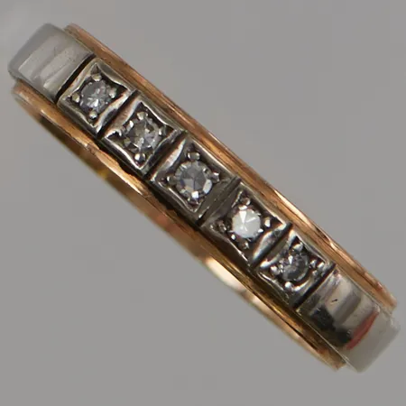Ring diamanter 5x ca 0,02ct, Ø18, bredd:4mm, 18K 4,0g.