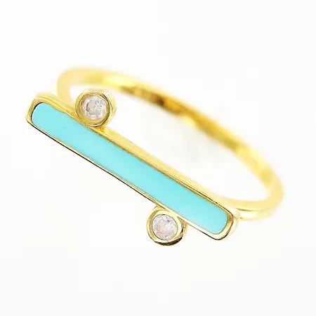 Ring med emalj och vita stenar, stl 17½, bredd 1,5-5mm, 21K Vikt: 2 g