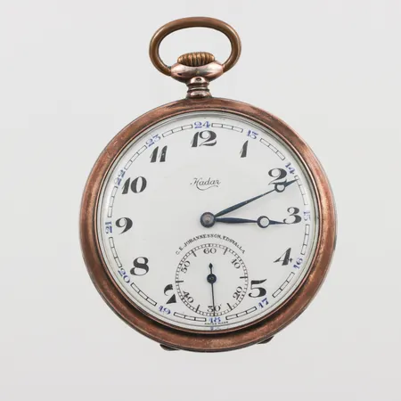 Fickur Hadar, 50mm, boettnr: 10227, innerboett i metall, 800/1000 silver, bruttovikt: 77,4g.