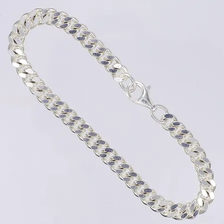 Armband pansarlänk 19,5cm bredd 6mm silver 925/1000  Vikt: 18,1 g