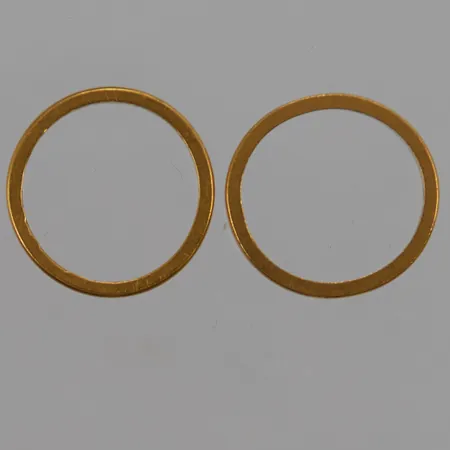 2 Ringar, gravyr/skev, 23K 7,7g.