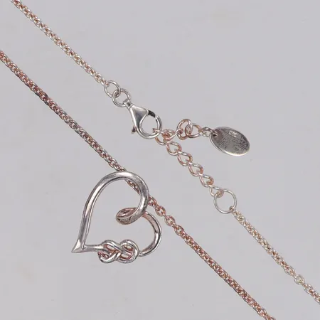 Collier, längd 42cm, med hänge, hjärta, längd 24mm, Sahara, 925/1000silver Vikt: 8,6 g