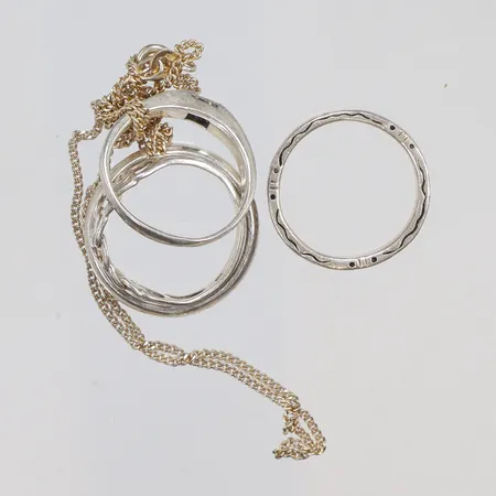 Diverse silver delvis med små defekter samt sten silver 925/1000 Vikt: 18,2 g