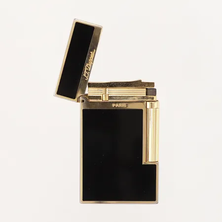 Gaständare ST.Dupont Paris, 67x37mm, gulmetall med svart, snr: 4FKI2J8, Made in France, fungerar ej vid test, inga övriga tillbehör Vikt: 0 g