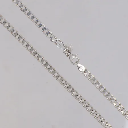 Kedja, manglad pansar, längd 55cm, bredd 3,7mm, GHA, 925/1000 silver Vikt: 10,8 g