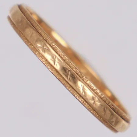 Ring med mönster, stl 20, bredd 2,9mm, 18K Vikt: 2,7 g