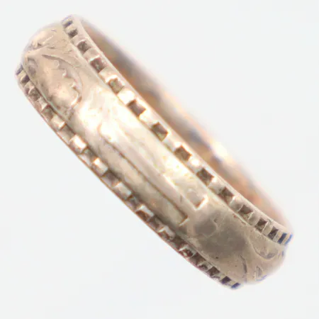 Ring silver 800/1000 Ø17½ Vikt: 3,5 g